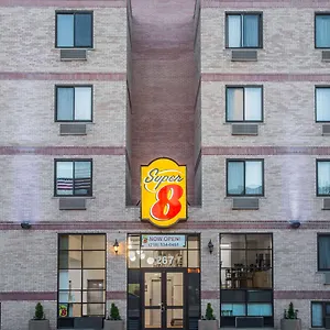 Super 8 By Wyndham Brooklyn / Park Slope Отель